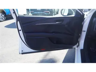 2025 Toyota Camry SE Sedan 4D