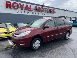 2010 Toyota Sienna XLE Limited