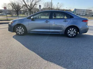 2022 Toyota Corolla Hybrid LE