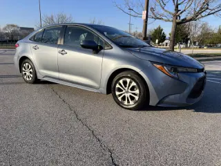2022 Toyota Corolla Hybrid LE
