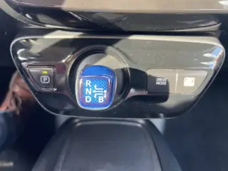 2021 Toyota Prius LE
