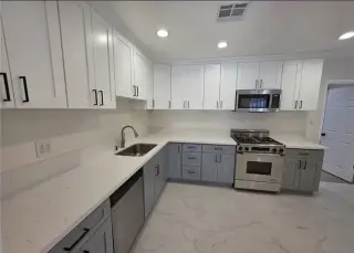 3 habitaciones, 2 baños, North