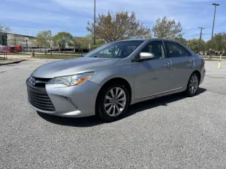 2017 Toyota Camry Hybrid XLE