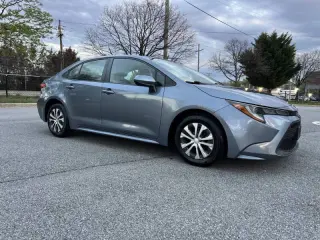 2022 Toyota Corolla Hybrid LE