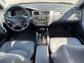 2002 Honda Accord EX w/Leather