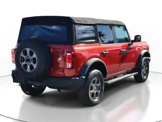 Ford Bronco 2022 4x4 Big Bend 4dr SUV