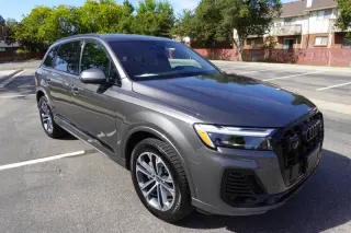 2025 Audi Q7 quattro Premium Plus 45 TFSI