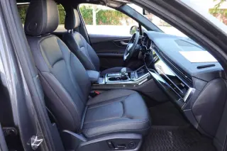 2025 Audi Q7 quattro Premium Plus 45 TFSI