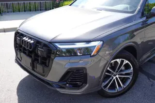 2025 Audi Q7 quattro Premium Plus 45 TFSI