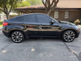 2012 BMW X6 M