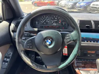 2005 BMW X5 4.4i