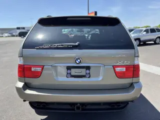 2005 BMW X5 4.4i