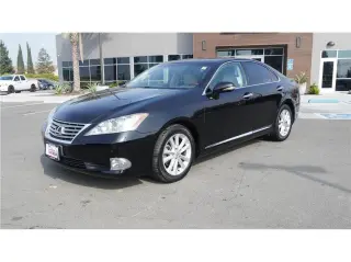 2011 Lexus  ES 350 Sedan 4D