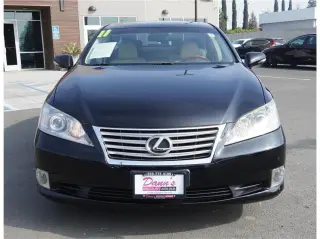 2011 Lexus  ES 350 Sedan 4D