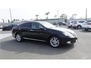 2011 Lexus  ES 350 Sedan 4D