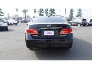 2011 Lexus  ES 350 Sedan 4D