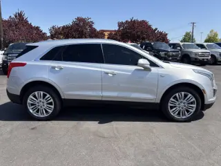 2018 Cadillac XT5 Premium Luxury