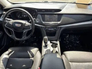 2018 Cadillac XT5 Premium Luxury