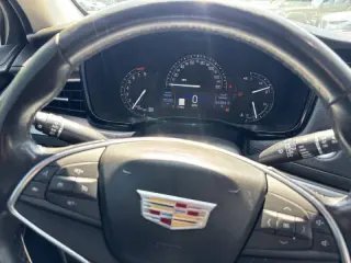 2018 Cadillac XT5 Premium Luxury