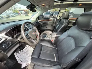 2016 Cadillac SRX Performance Collection