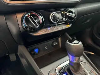 Hyundai KONA 2023 AWD SEL 4dr Crossover