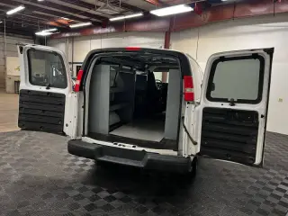 2017 Chevrolet Express 2500