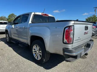 GMC Canyon 2019 4x4 SLT 4dr Crew Cab 5 ft. SB