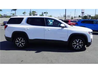 2022 GMC Acadia SLE