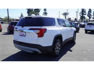 2022 GMC Acadia SLE