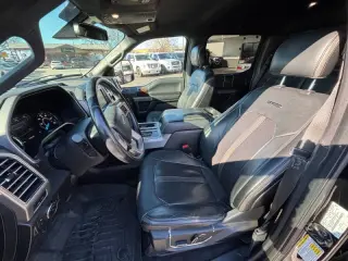 2017 Ford F-150 Platinum
