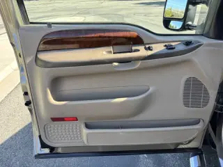 2004 Ford F-250 Super Duty Lariat