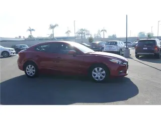 2018  Mazda3 4-Door Sport