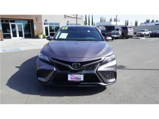 2022 Toyota Camry SE Sedan 4D