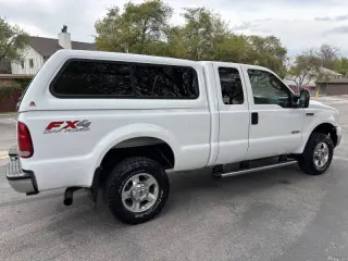 2005 Ford F-250 Super Duty Lariat