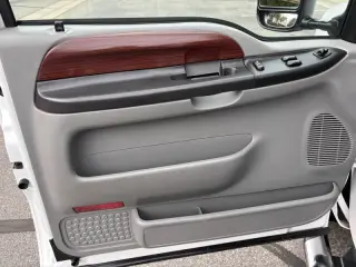 2005 Ford F-250 Super Duty Lariat