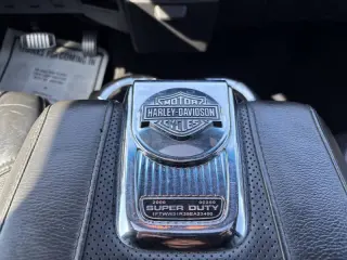 2009 Ford F-350 Super Duty Harley-Davidson