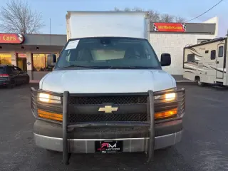 2017 GMC Savana 3500