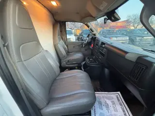 2017 GMC Savana 3500