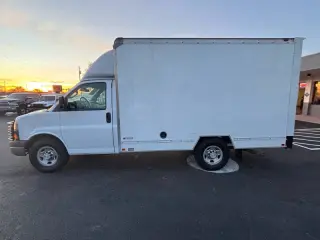 2017 GMC Savana 3500