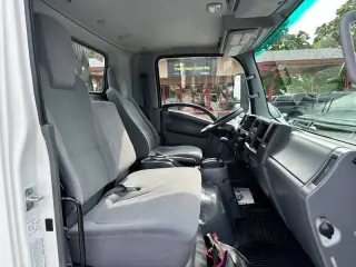 2020 Isuzu NRR