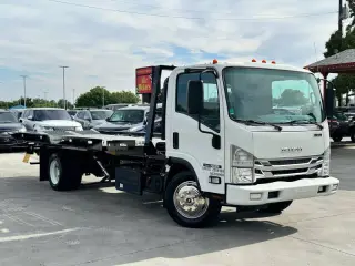 2020 Isuzu NRR
