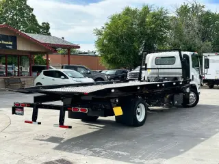2020 Isuzu NRR