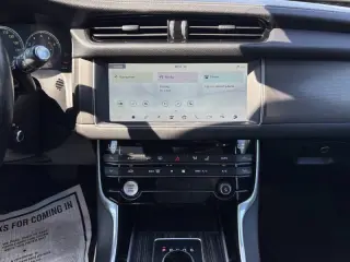 2017 Jaguar XF S