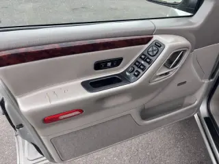 2000 Jeep Grand Cherokee Limited