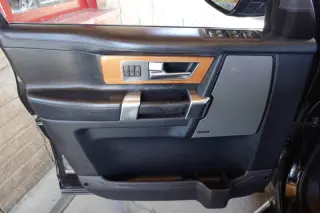 2015 Land Rover LR4 HSE LUX