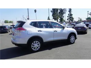 2016 Nissan Rogue S Sport Utility 4D