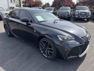 2017 Lexus IS 200t