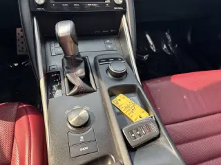 2017 Lexus IS 200t