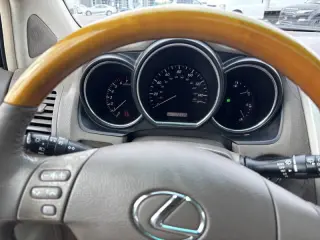 2004 Lexus RX 330