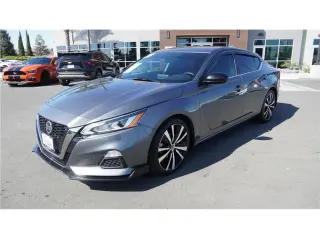 2020 Nissan Altima 2.5 SR